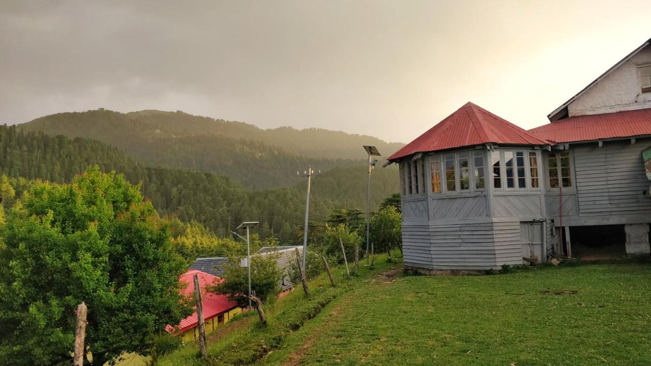 Black Bear Cottage Khajjiar מראה חיצוני תמונה